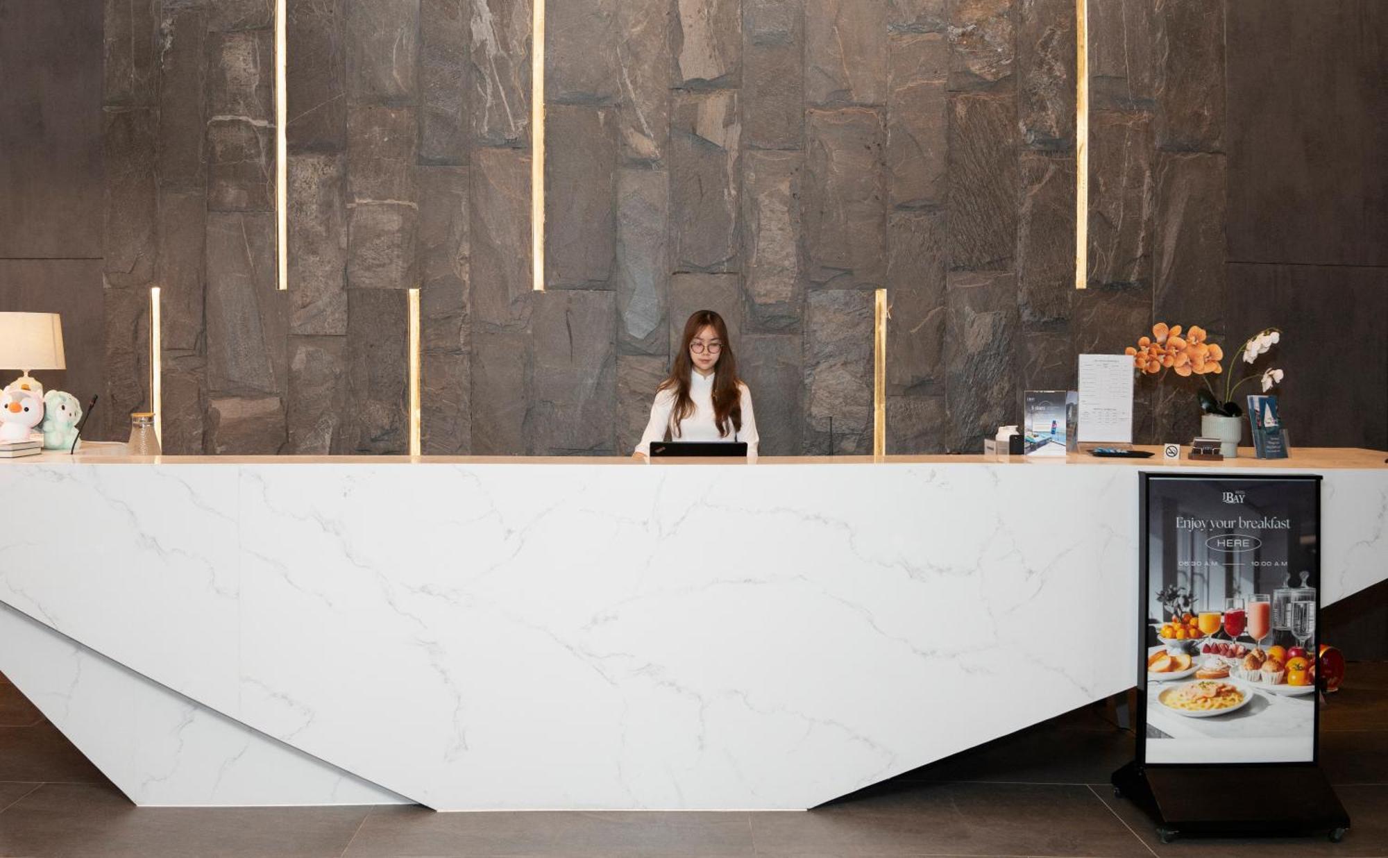 Jbay Beachfront Boutique Hotel Da Nang Eksteriør billede